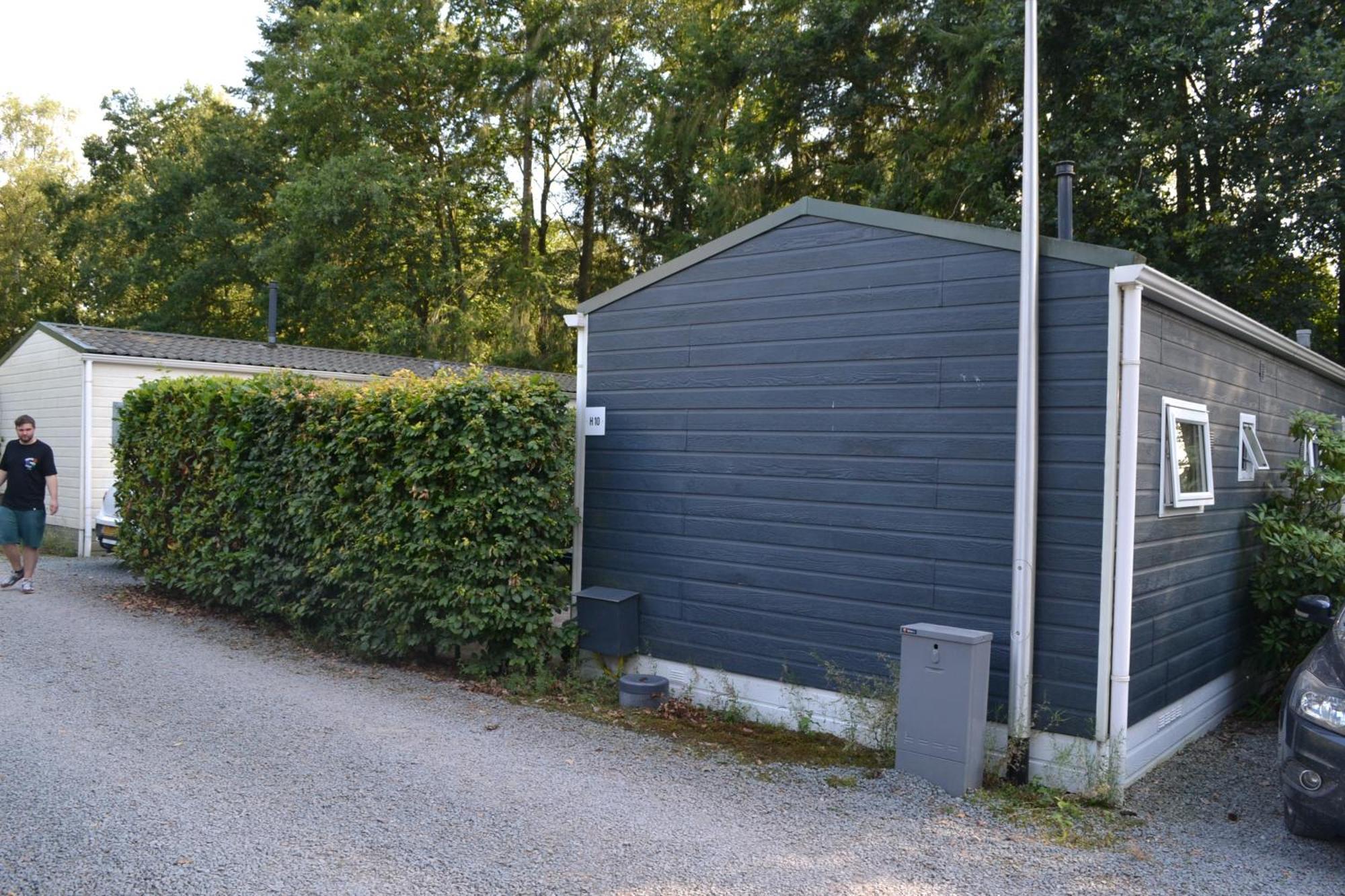 Modern Chalet In De Bossen Van De Veluwe エーペ エクステリア 写真